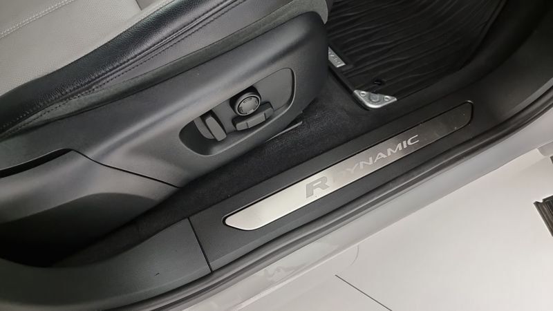 Land Rover Range Rover Evoque 2020