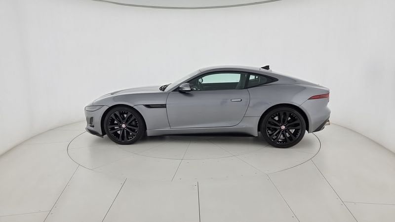 Jaguar F-Type 2022
