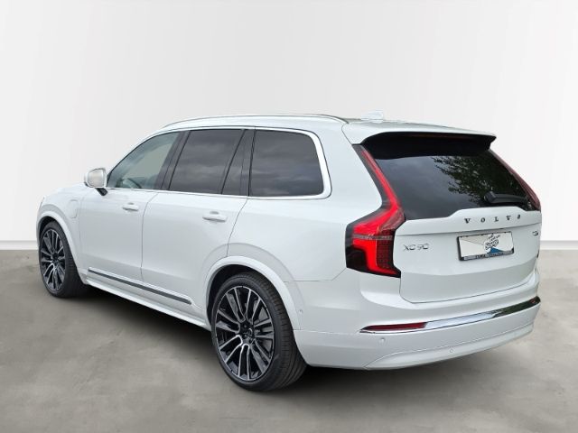 Volvo XC90 2025