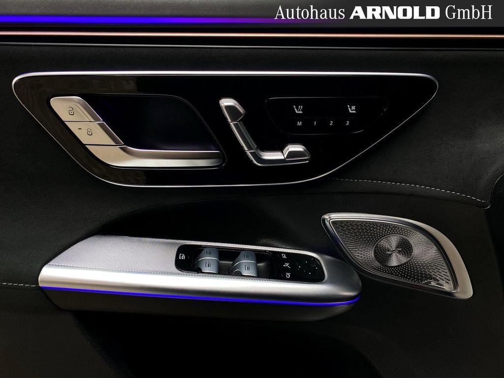 Mercedes-Benz EQE SUV 2024