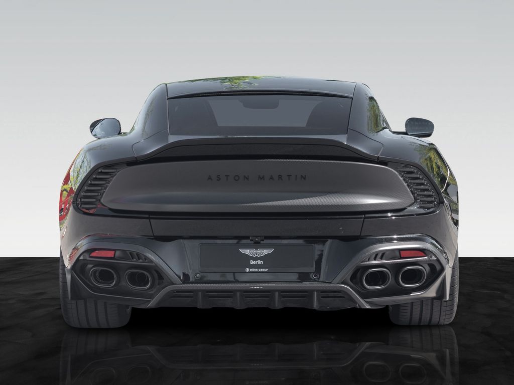 Aston Martin Vanquish 2025