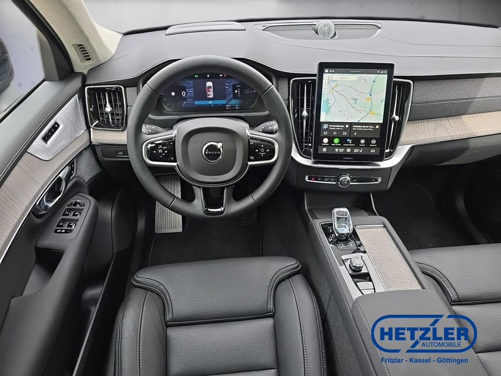 Volvo XC90 2025