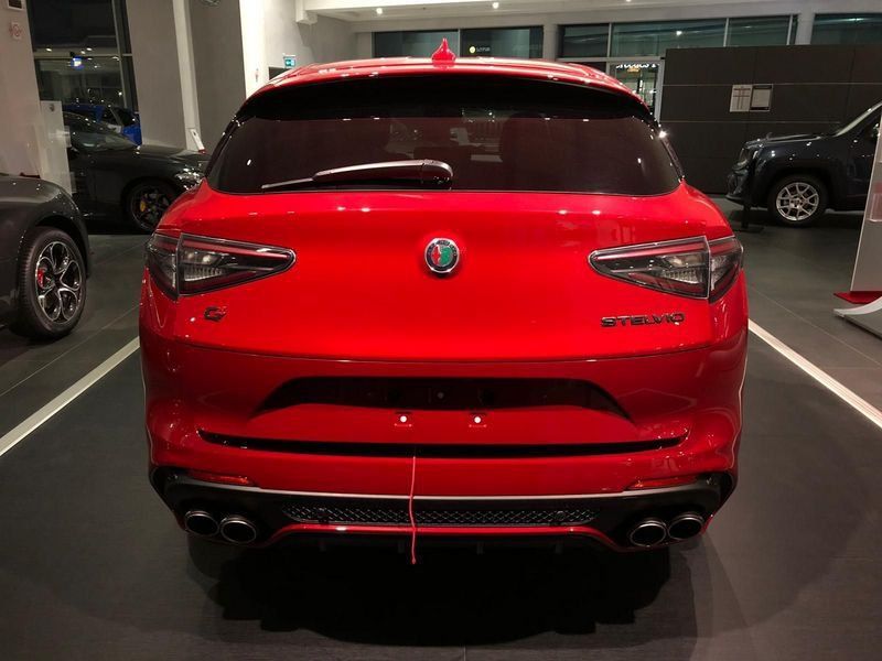 Alfa Romeo Stelvio 2021