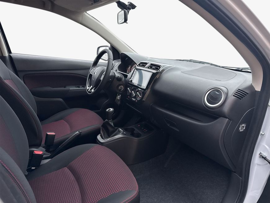 Mitsubishi Space Star 2025