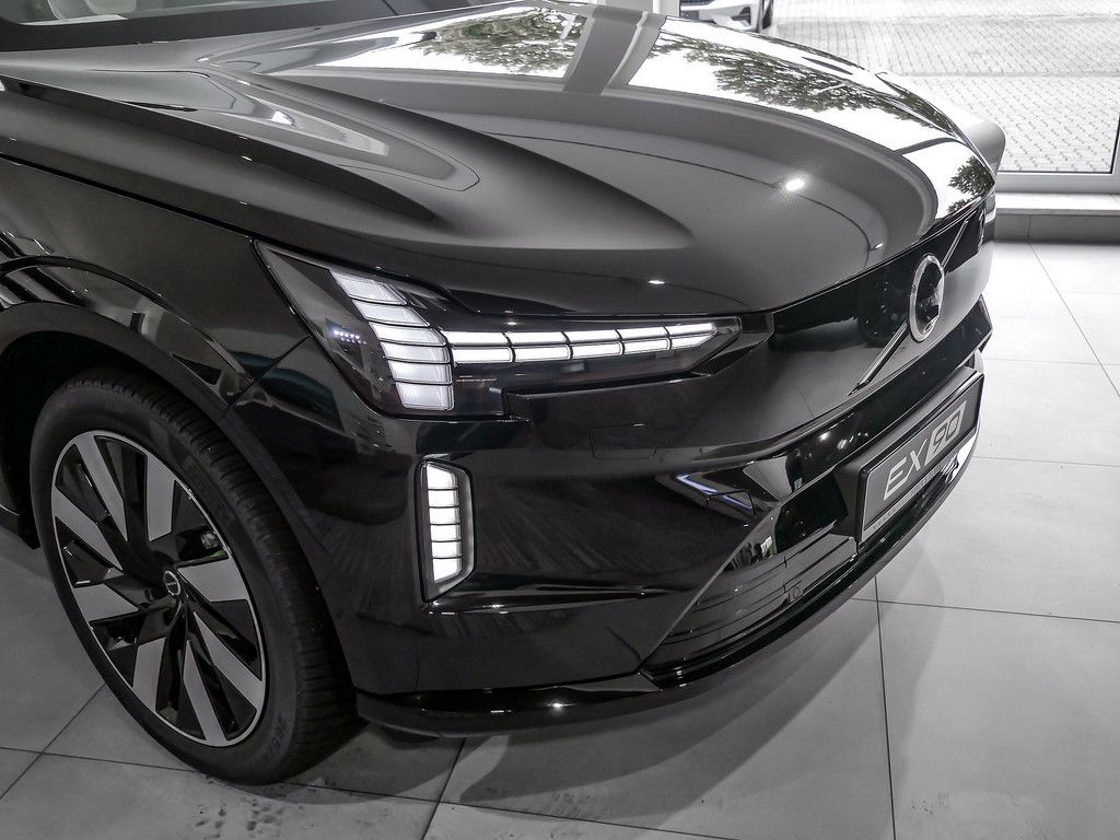 Volvo EX90 2025