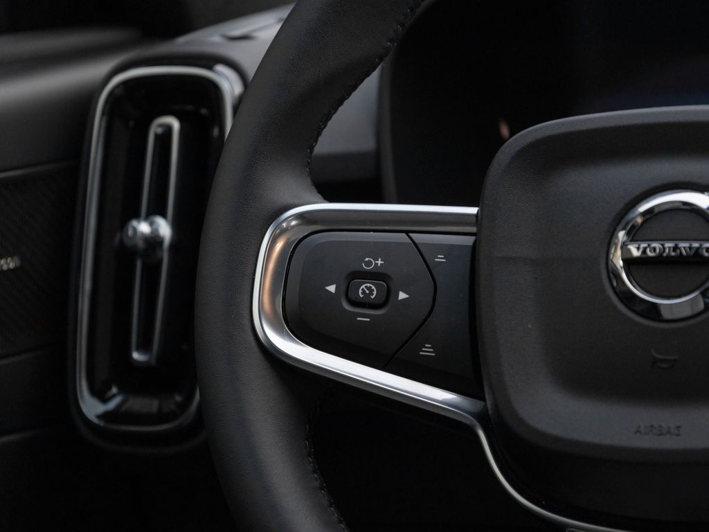 Volvo C40 2024
