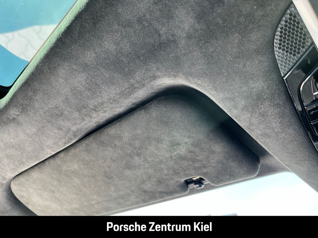 Porsche Cayenne 2022