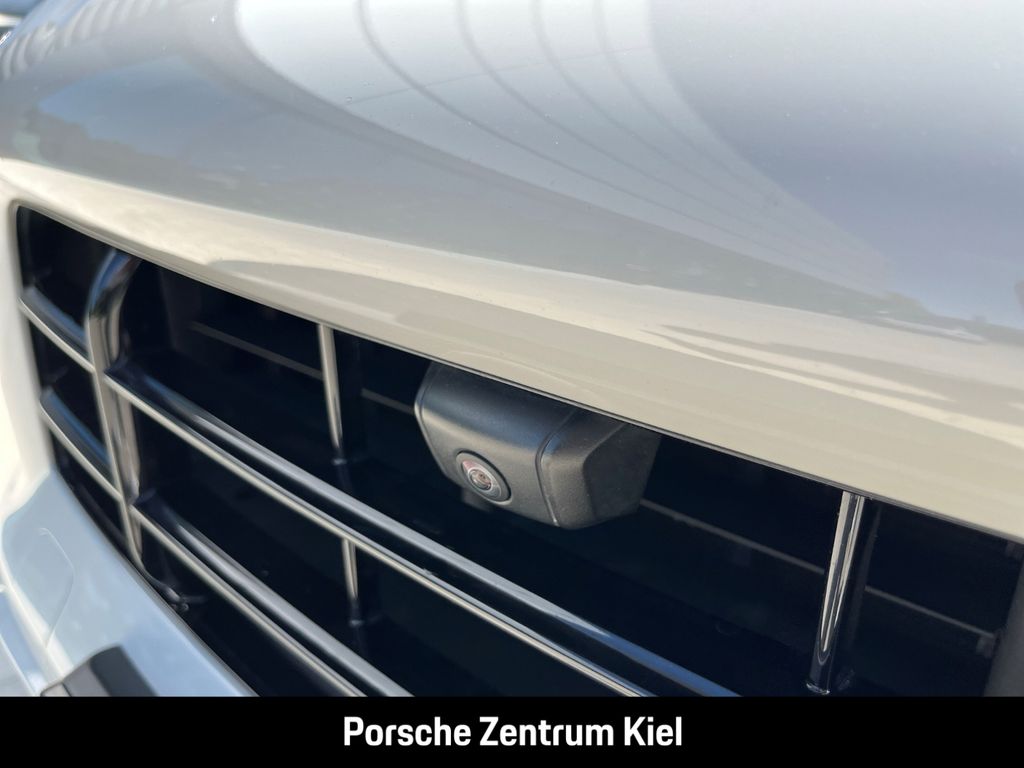 Porsche Cayenne 2022