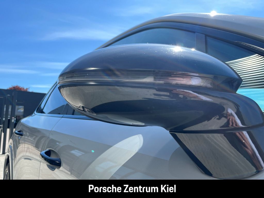 Porsche Cayenne 2022