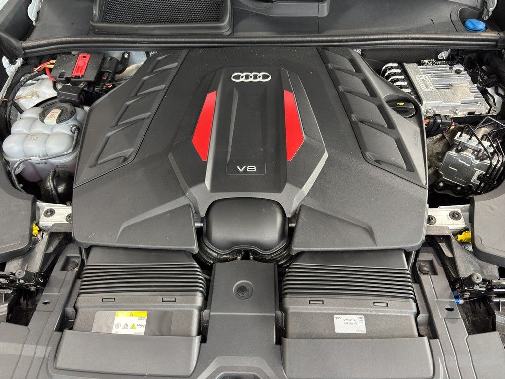Audi SQ8 2023