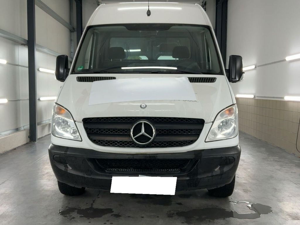 Mercedes-Benz Sprinter 2012