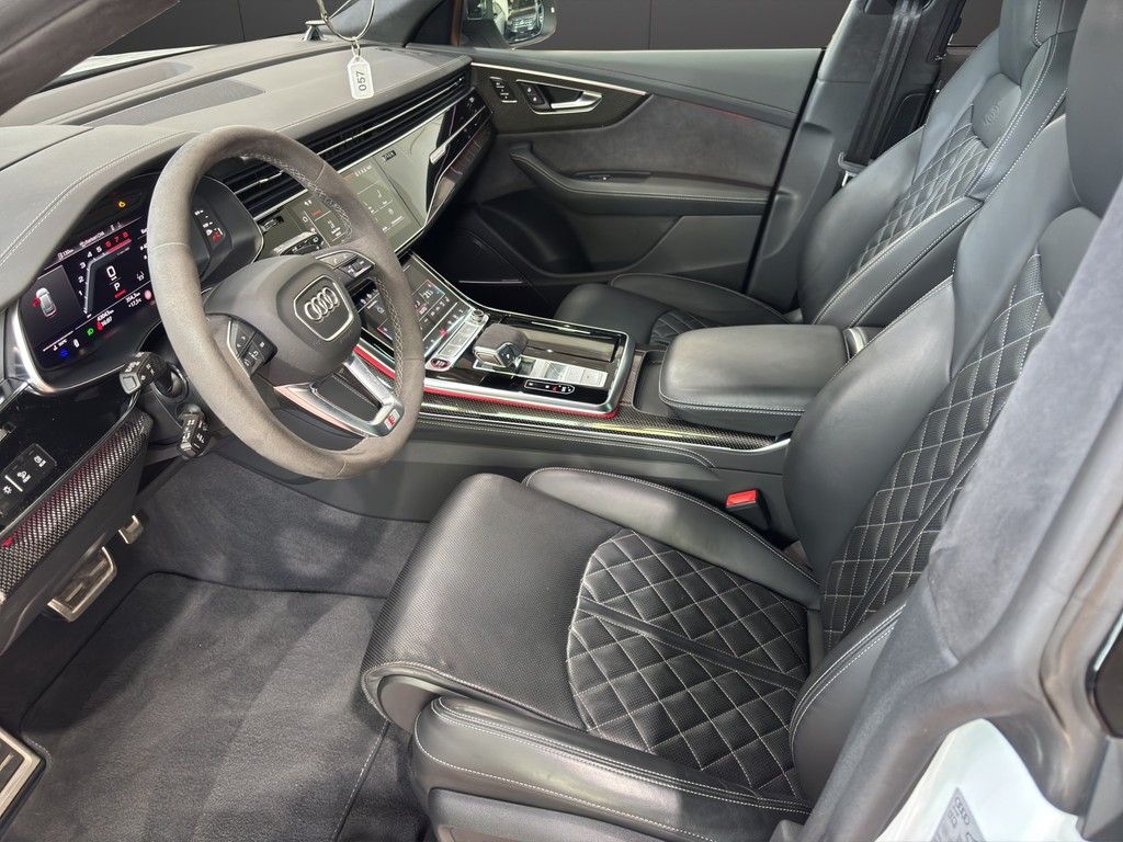 Audi SQ8 2023