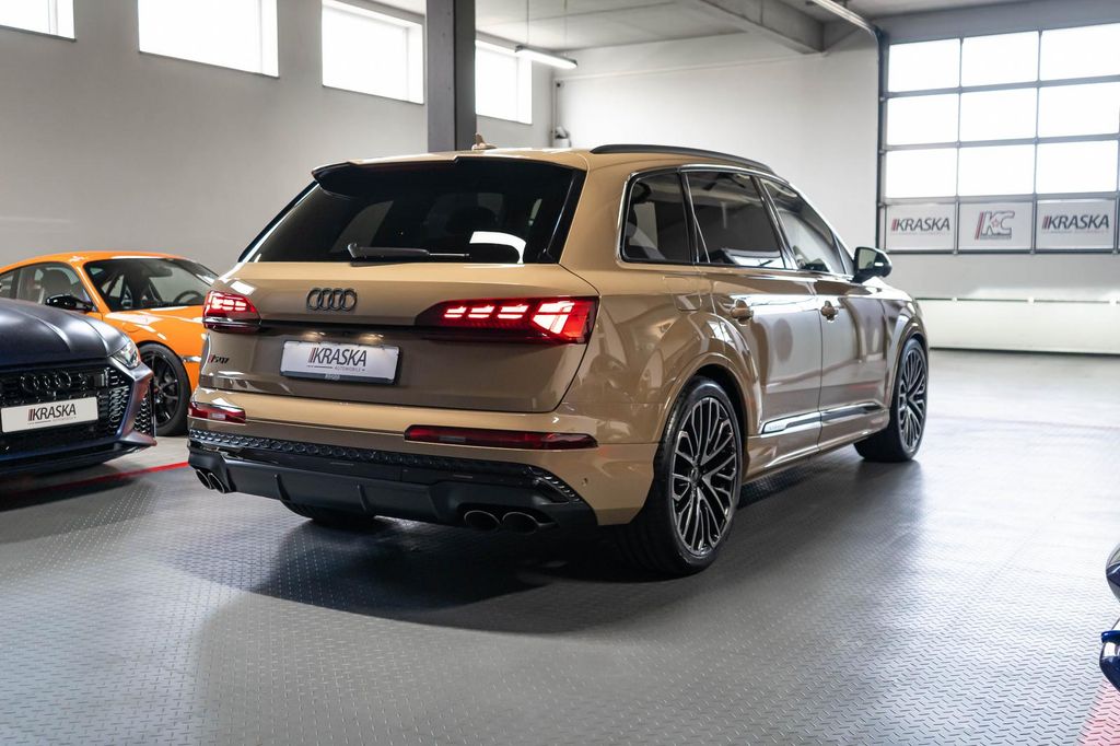 Audi SQ7 2024