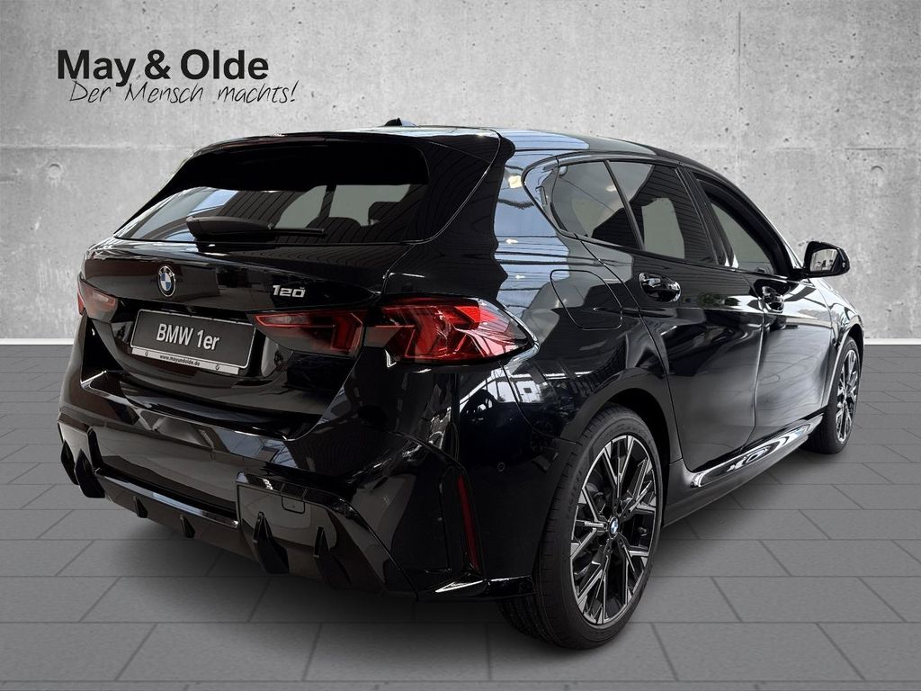 BMW 120