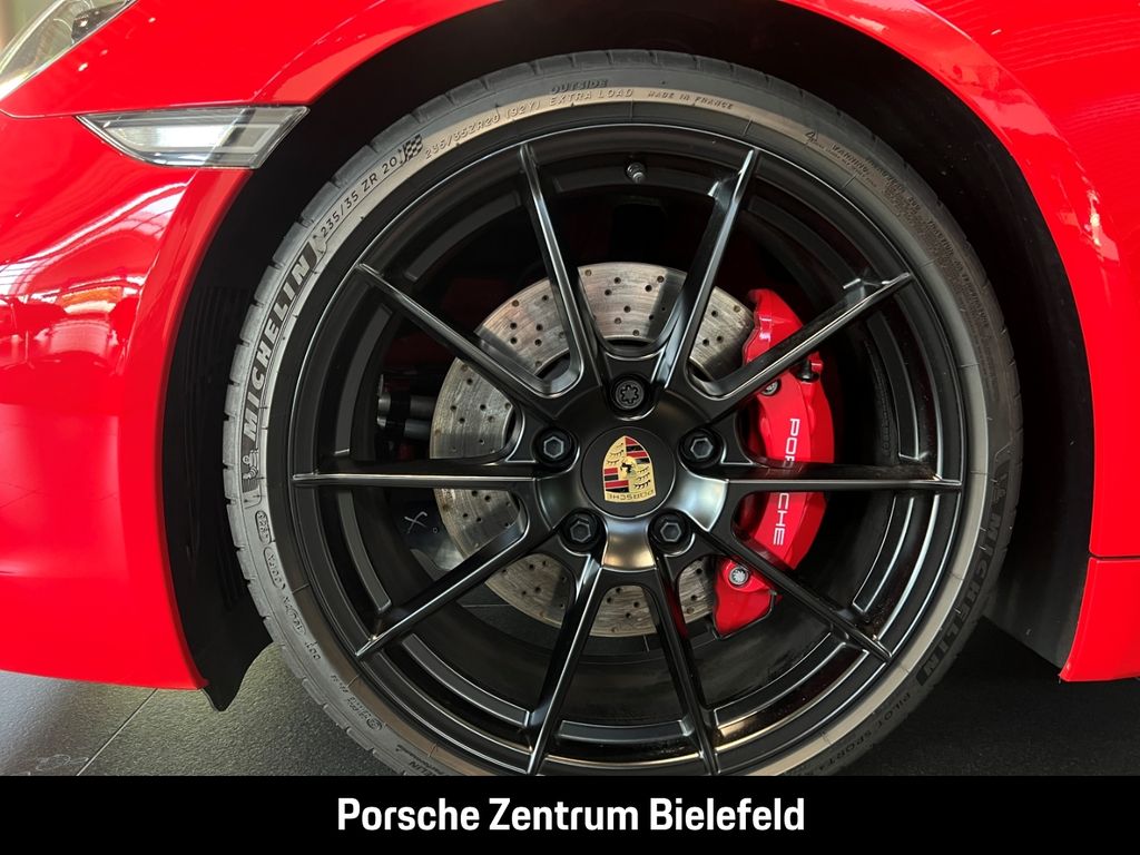 Porsche Cayman 2024