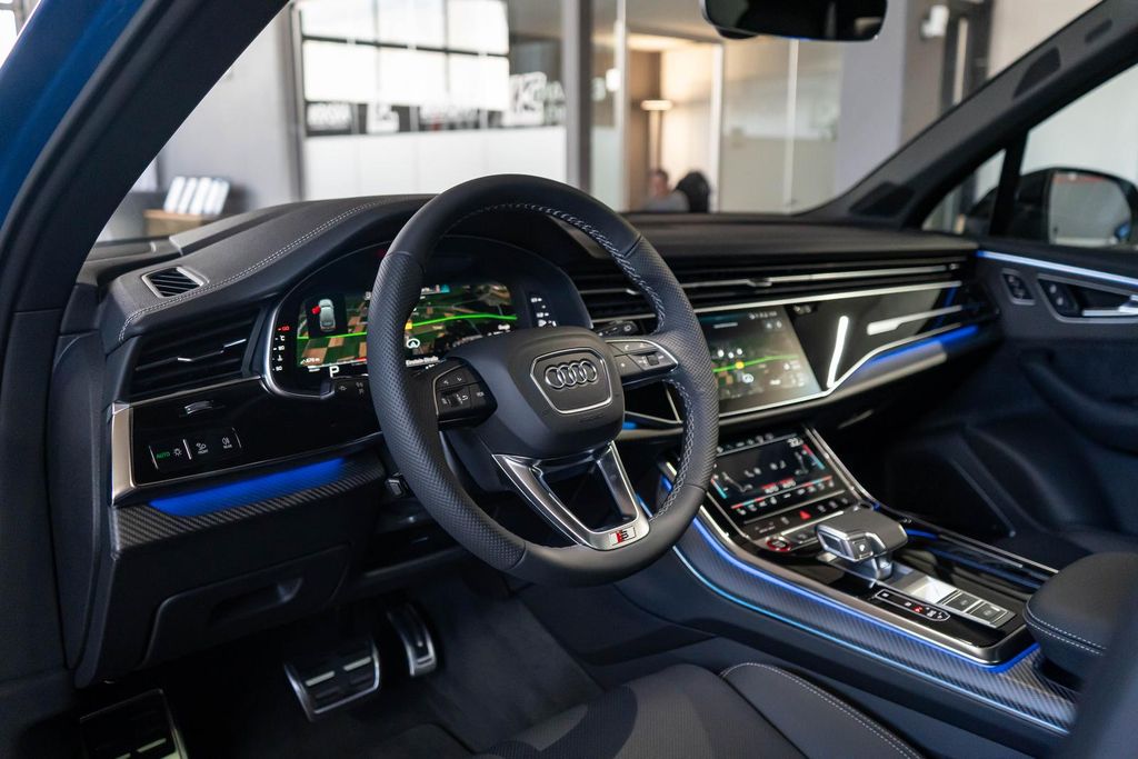 Audi SQ7 2024