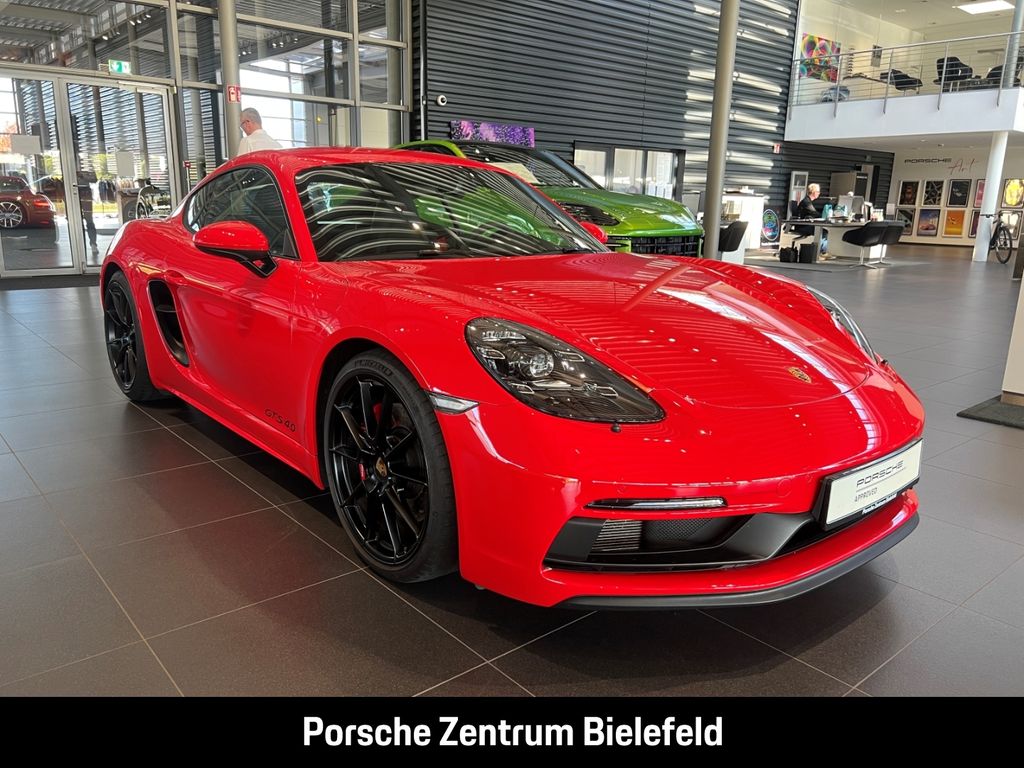 Porsche Cayman 2024
