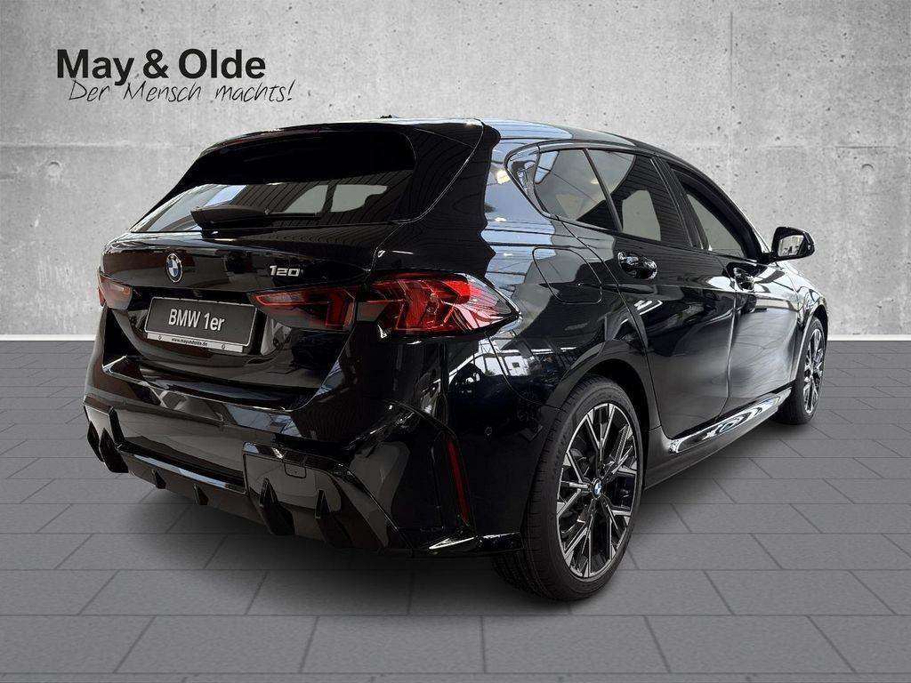 BMW 120