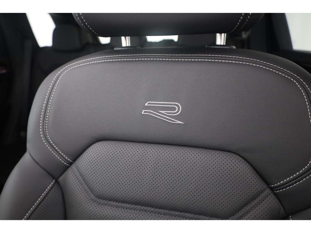 Volkswagen Touareg 2025