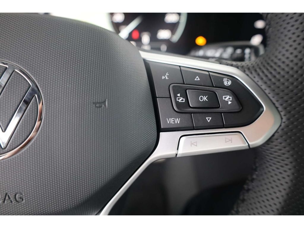 Volkswagen Touareg 2025