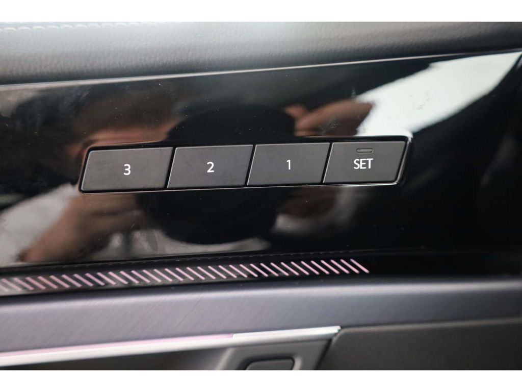 Volkswagen Touareg 2025