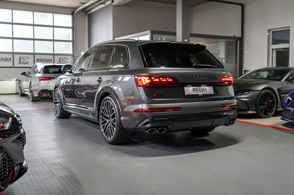 Audi SQ7 2024