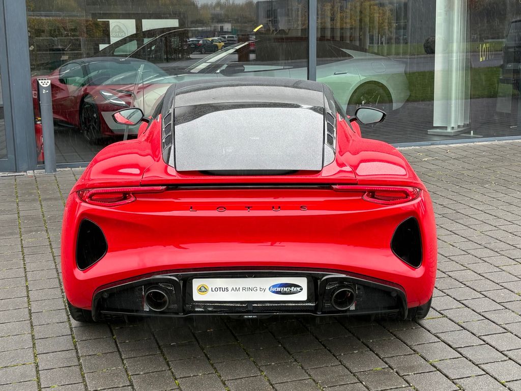Lotus Emira