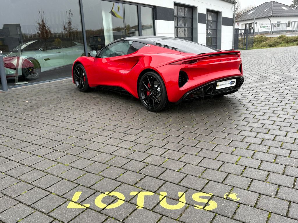 Lotus Emira