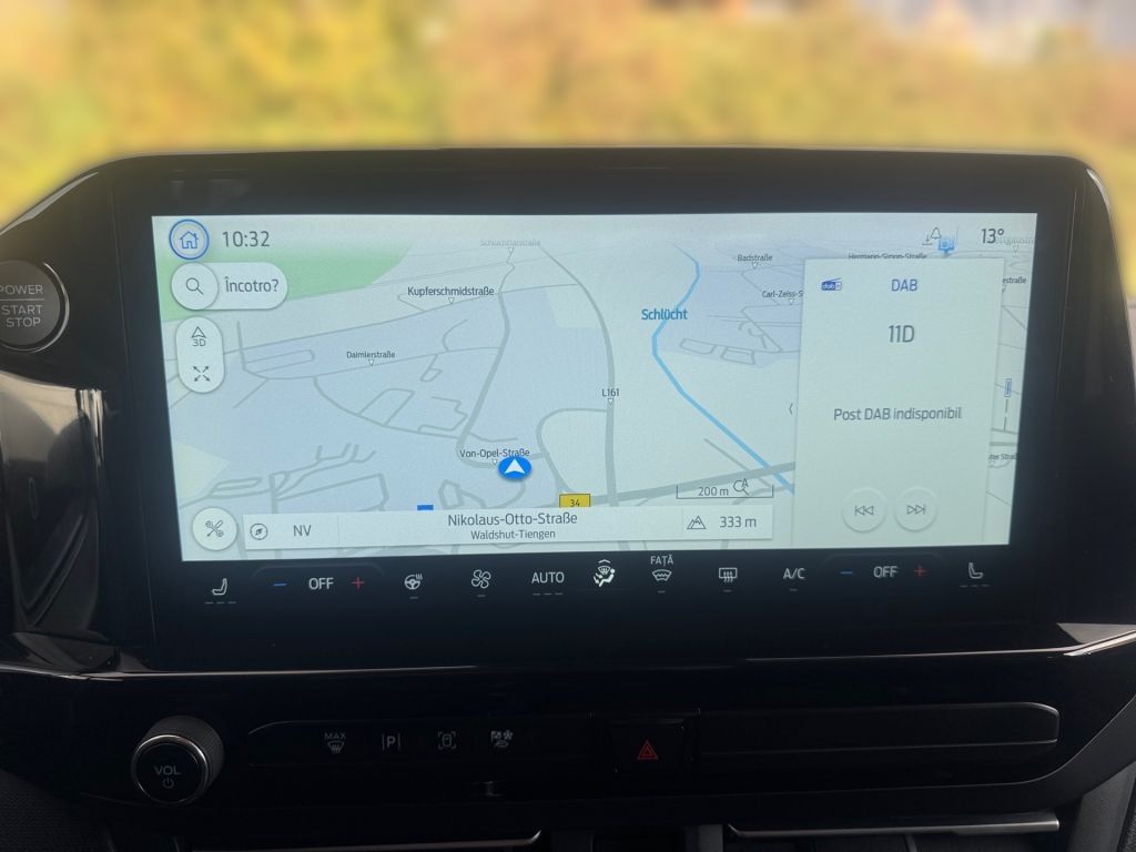 Ford Tourneo Custom 2025