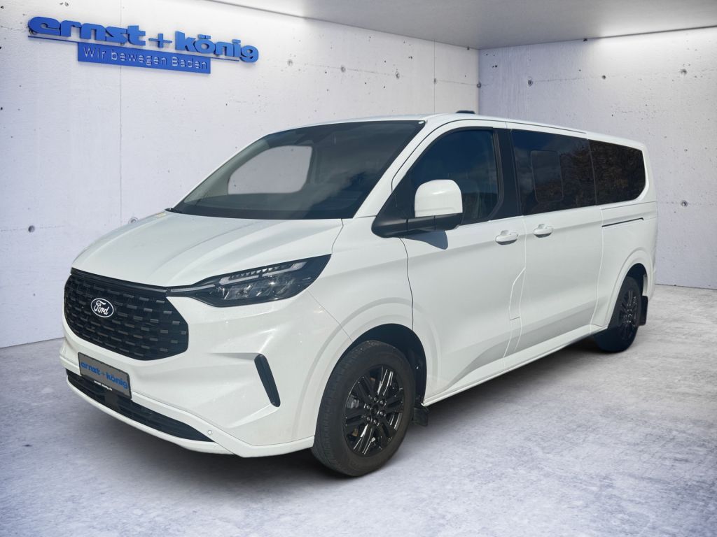 Ford Tourneo Custom 2025