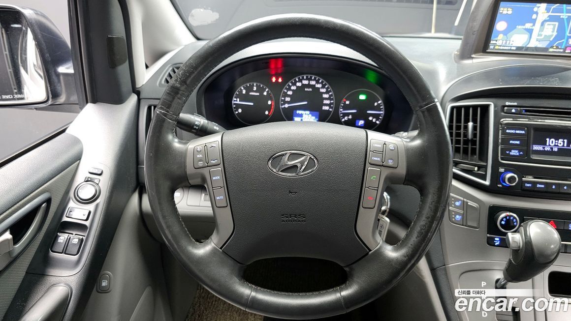 Hyundai Starex 2018