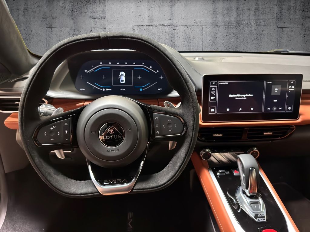 Lotus Emira