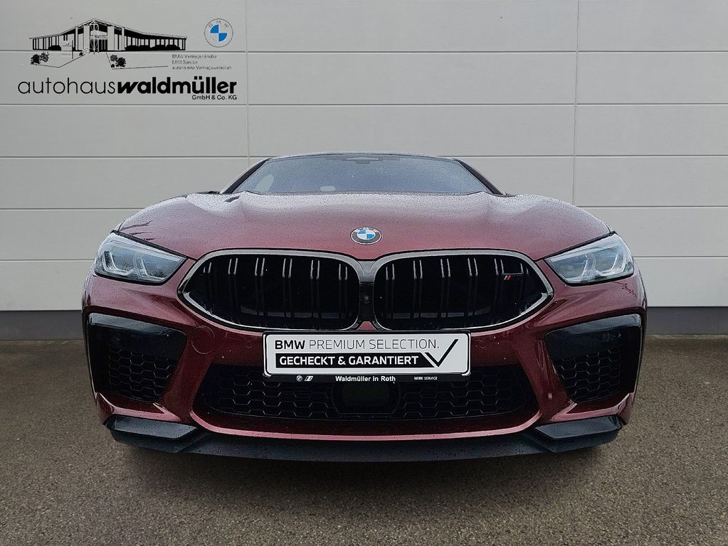 BMW M8 2023