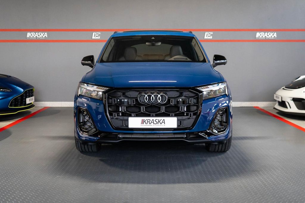 Audi SQ7 2025
