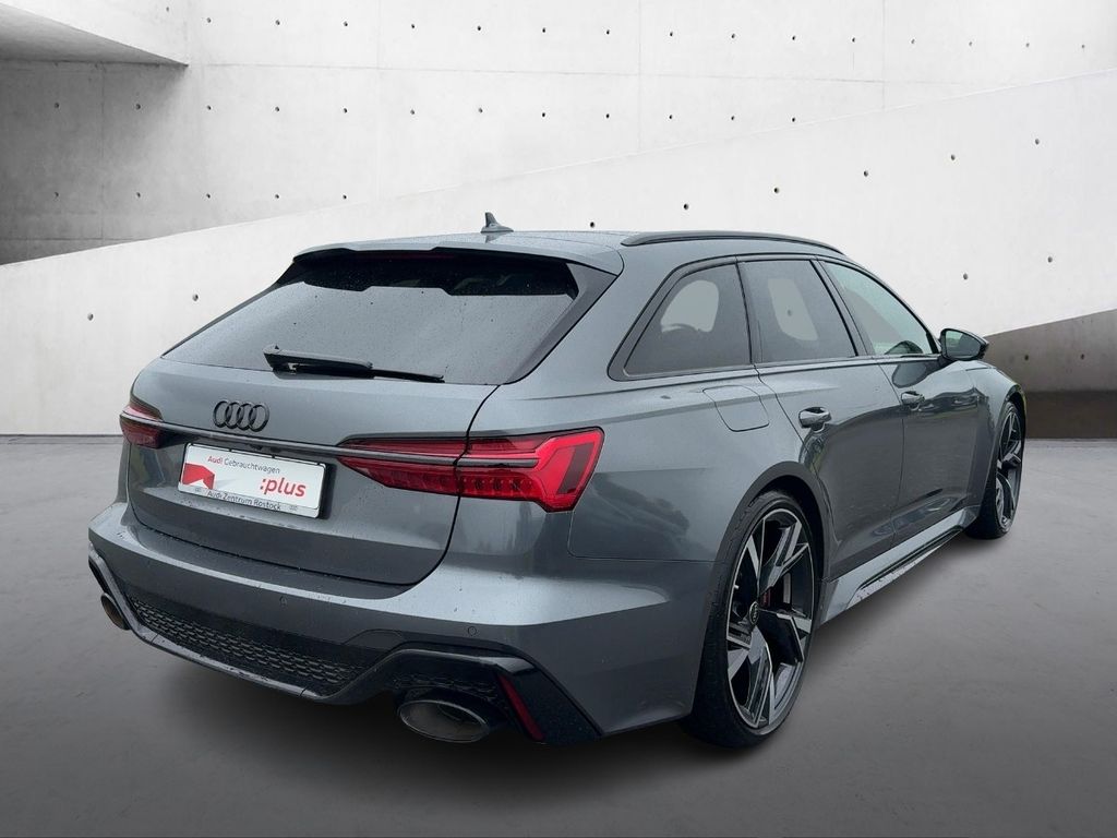 Audi RS6 2023