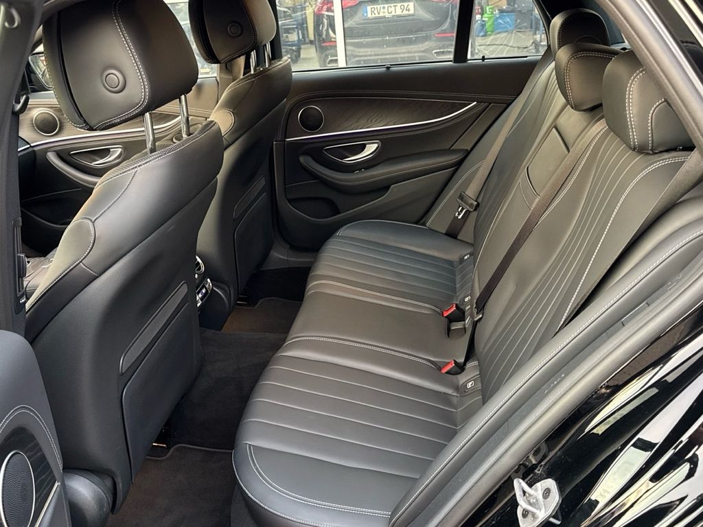 Mercedes-Benz E 300 2022