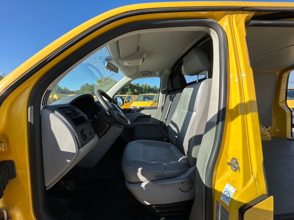 Volkswagen T5 Transporter 2013