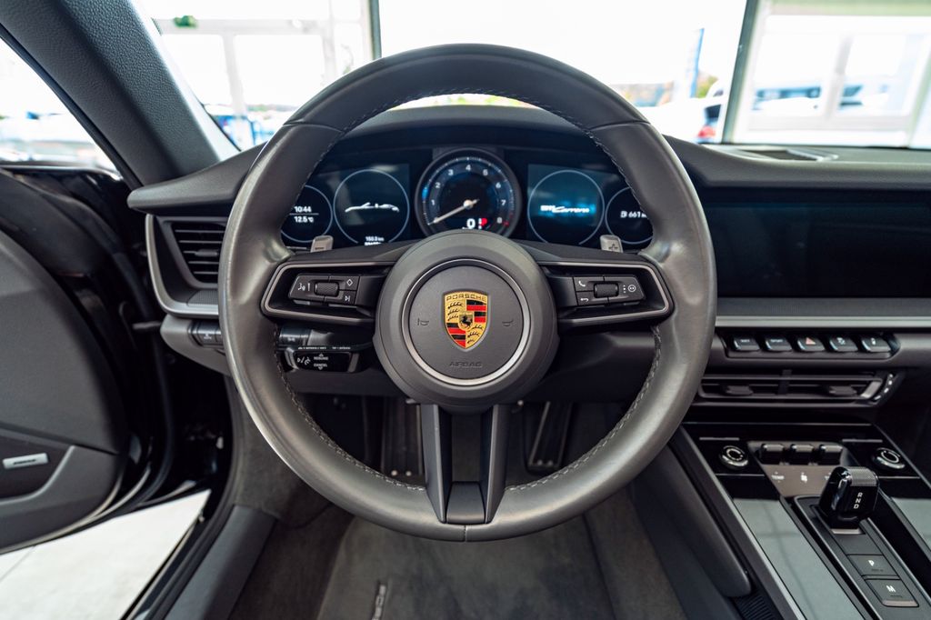 Porsche 992 2021