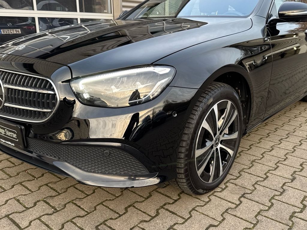 Mercedes-Benz E 300 2022