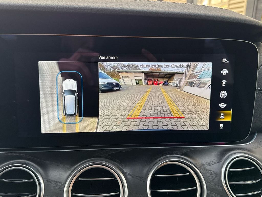 Mercedes-Benz E 300 2022