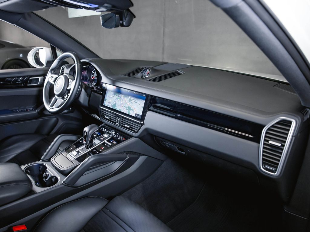 Porsche Cayenne 2019