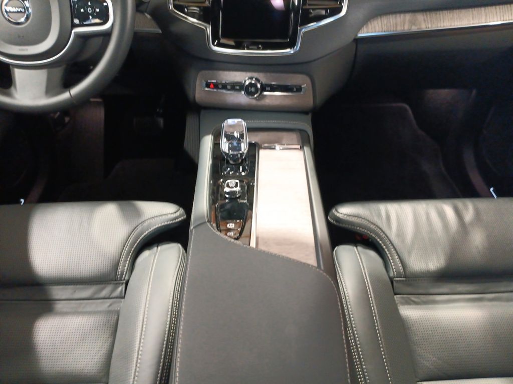 Volvo XC90 2024