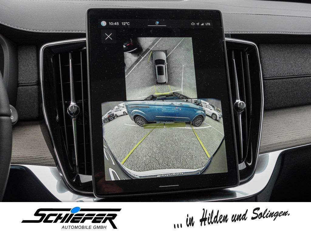 Volvo XC90 2025