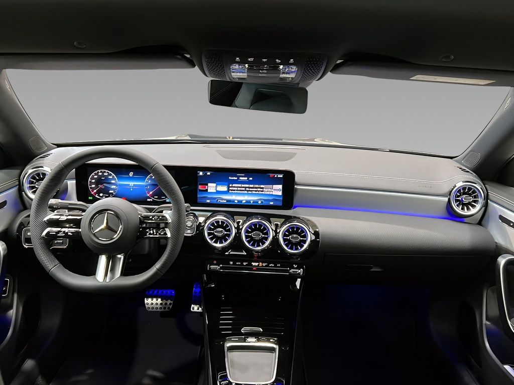 Mercedes-Benz CLA 200 2025
