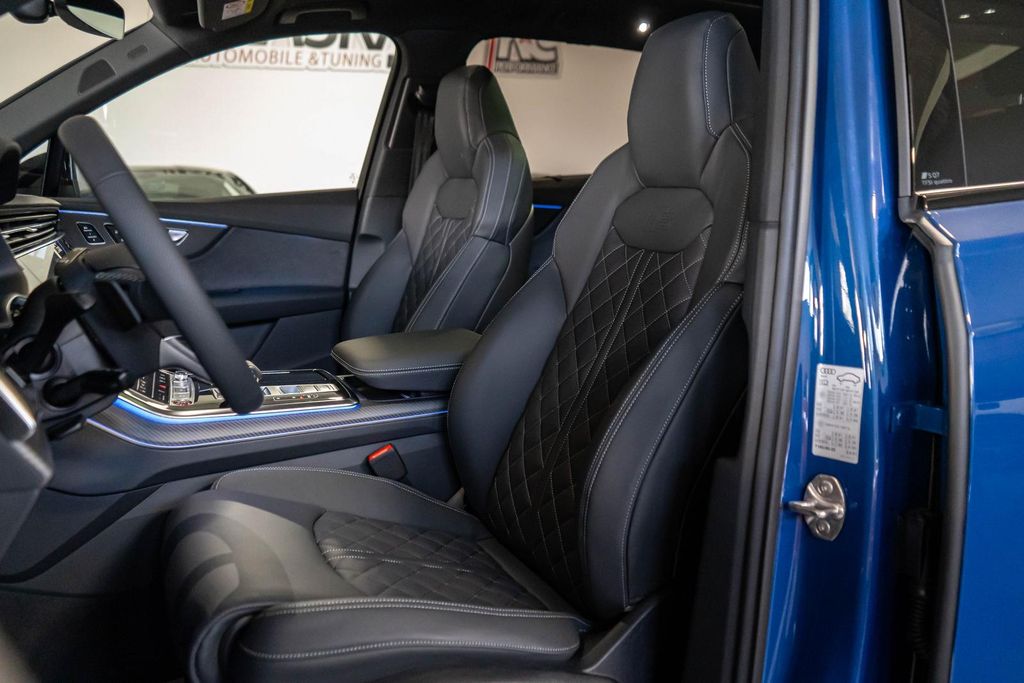 Audi SQ7 2024
