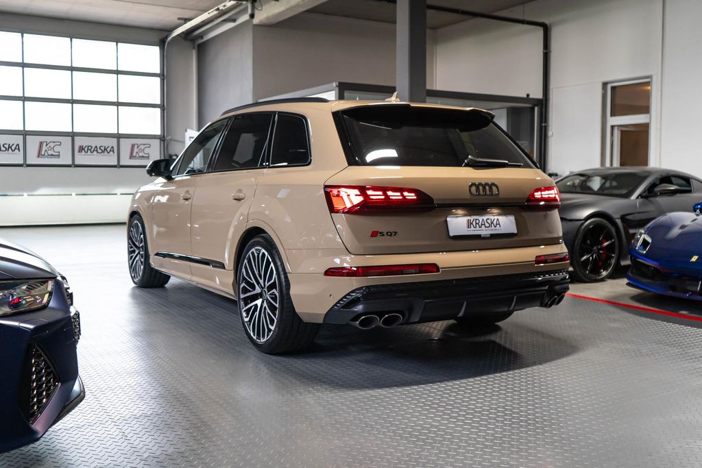 Audi SQ7 2024