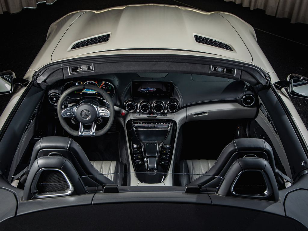 Mercedes-Benz AMG GT C 2021