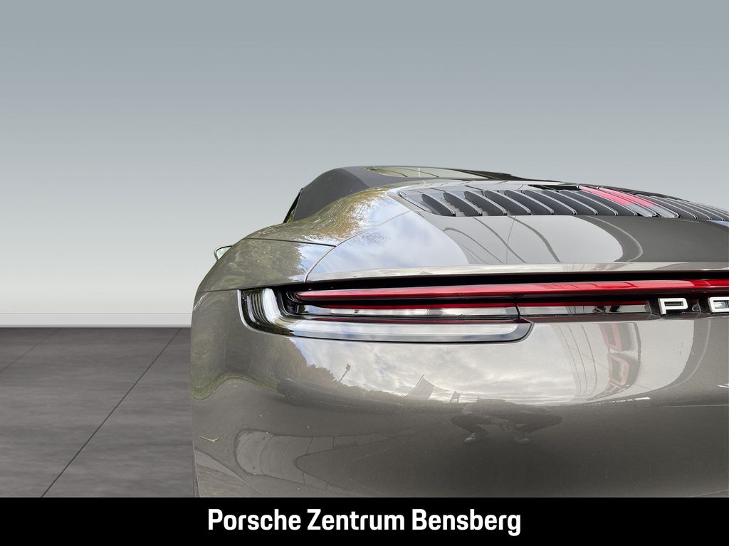 Porsche 992 2024
