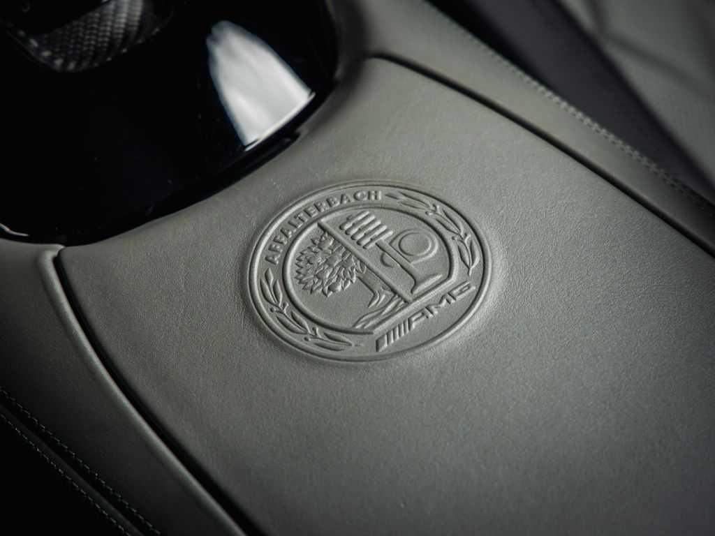 Mercedes-Benz AMG GT C 2021