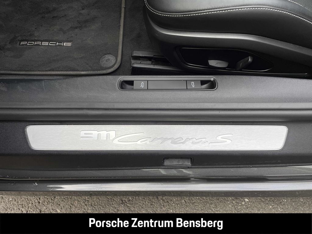 Porsche 992 2024